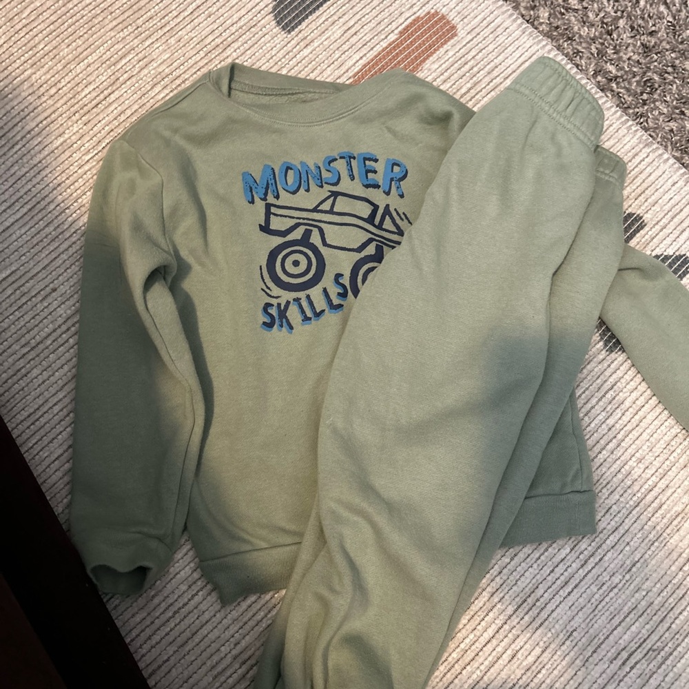 Monster Skills Kids Shirt and Pants Set - Green
